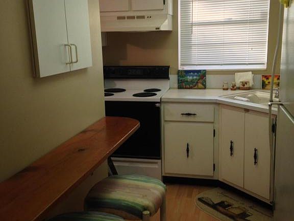 4th image of 18081 SE Country Club Dr #770
