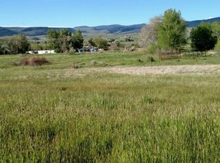 63 Longview Ln, Lander, WY 82520