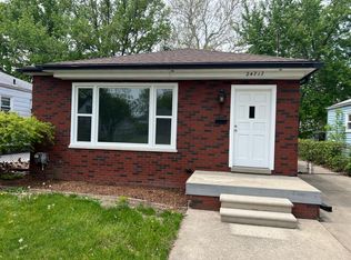 24717 Saxony Ave, Eastpointe, MI 48021