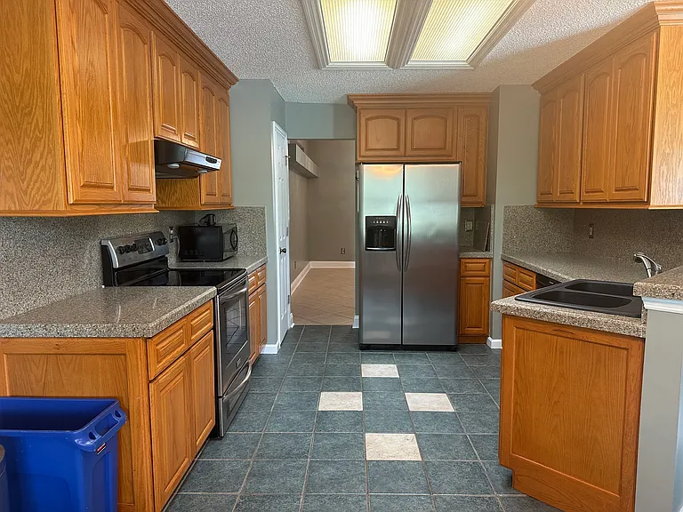417 Piper Pl — Photo 7