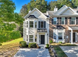 5226 Birch Ct, Oakwood, GA 30566