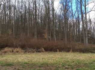 1777 Winfield Rd, Winfield, WV 25213