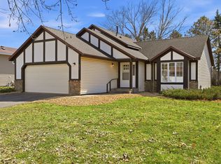 9227 79th St S, Cottage Grove, MN 55016