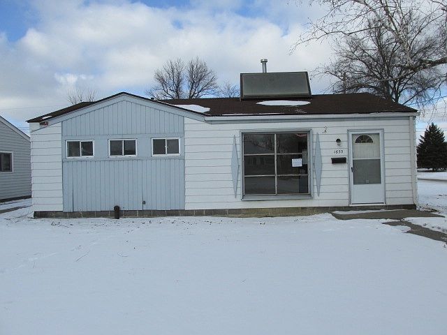 1st image of 1655 E Greig Ave