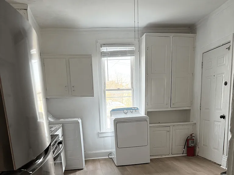 31 W Side Ave — Photo 11