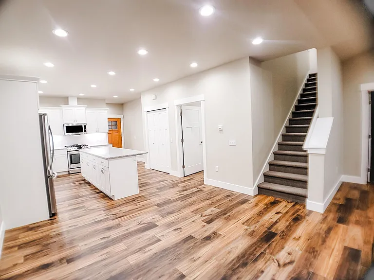 2220 Berryman Loop — Photo 37