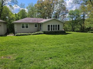 815 Swingle Hill Rd, Mercer, PA 16137