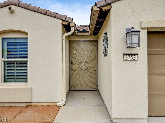 4th image of 3752 Citrus Heights Ave