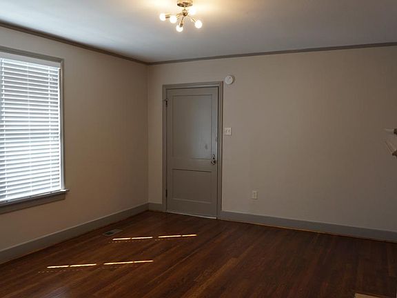 5th image of 423 Johnson St APT 2
