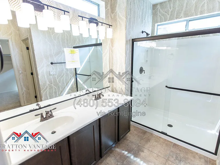 4467 E Remington Dr — Photo 33