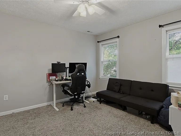 2130 Hull Rd — Photo 29