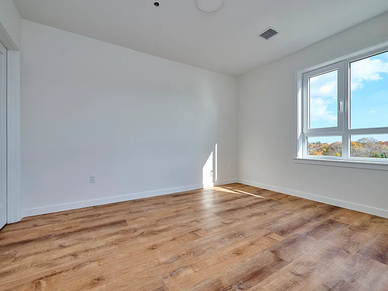 510 Willard Street — Photo 2