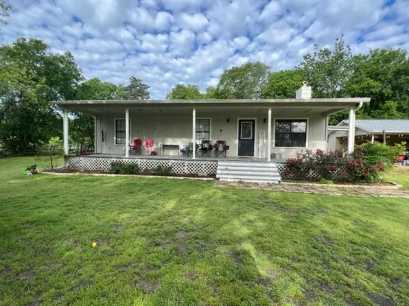 201 NE 10th St, Cooper, TX 75432