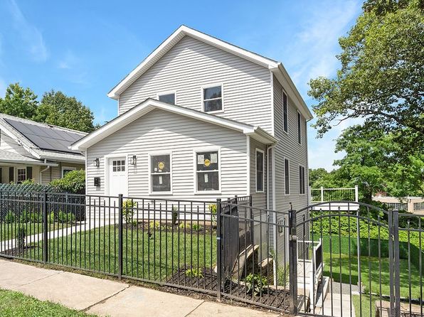 3 Sylvan Pl