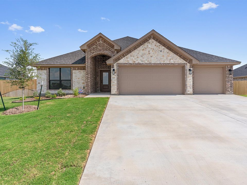 1st image of 1408 Tahonta Dr