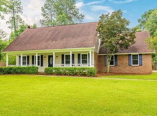 27 Sandy Ln, Hattiesburg, MS 39402