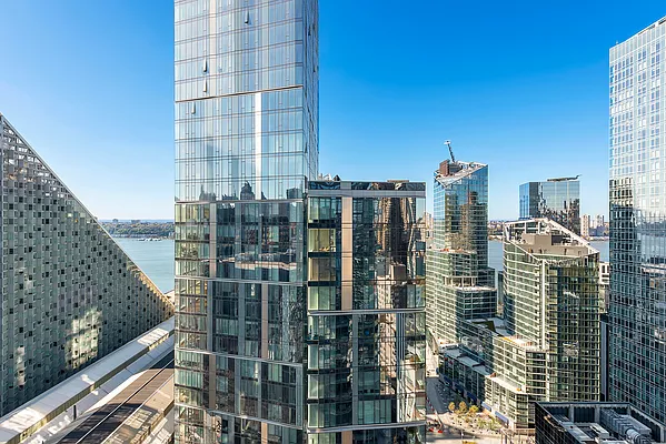 Sold by Compass | media 11