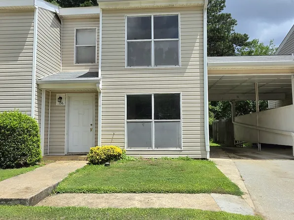 156 Governors Dr, Forest Park, GA 30297