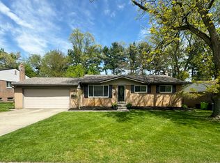 722 Miller Ave, Rochester, MI 48307