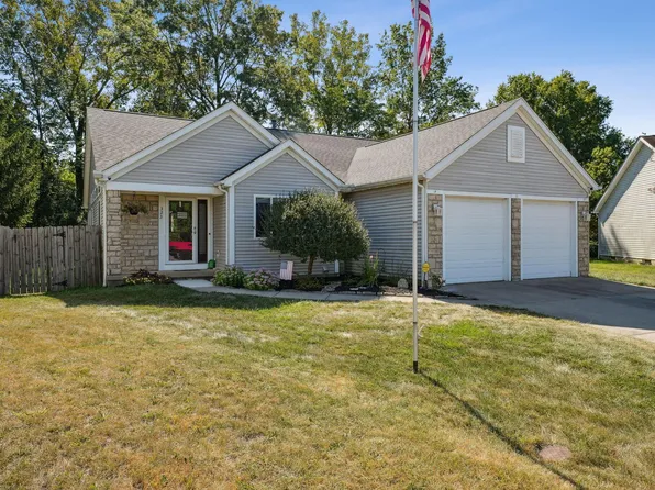 325 Straw Ct, Pataskala, OH 43062