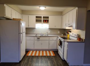 5870 Ponderosa Dr APT 5, Utica, MI 48316