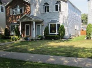 1733 Washington St, Evanston, IL 60202