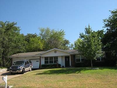 1st image of 1214 Live Oak Dr