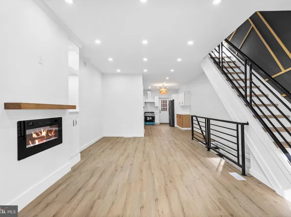 5541 Race St, Philadelphia, PA 19139