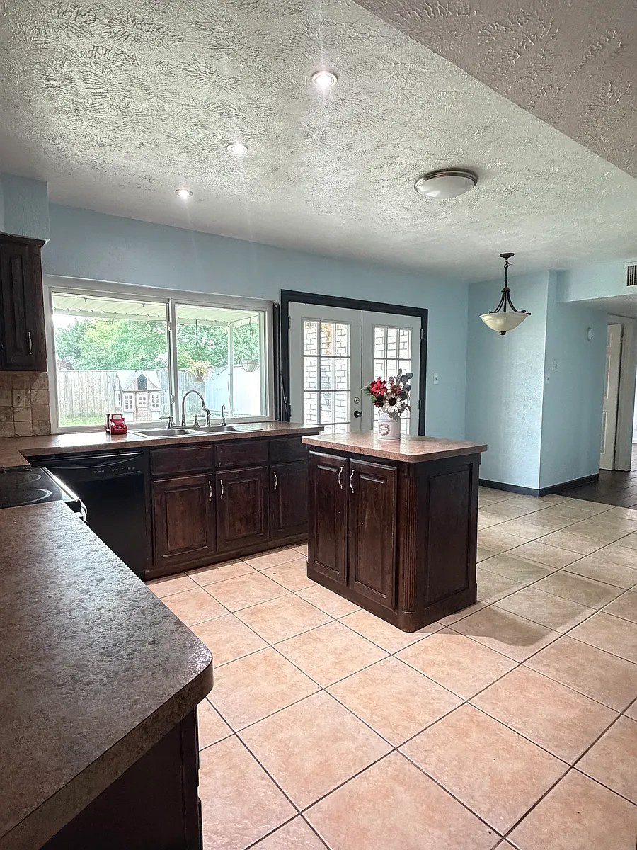 Building Photo - 4300 Campion Ln