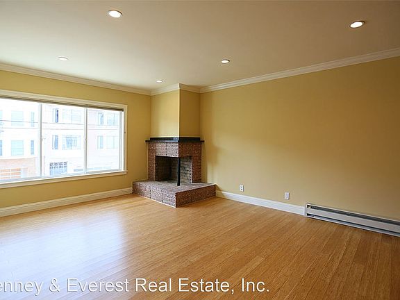 3rd image of 232 21st Ave #3