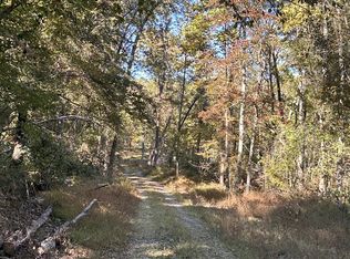 881 Floyd Rd, Manchester, TN 37355