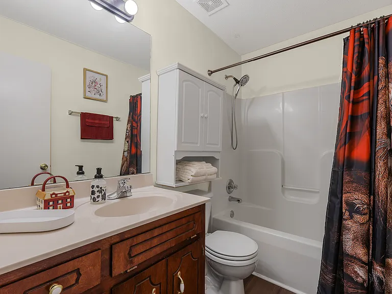 116 Monarch Ln — Photo 7