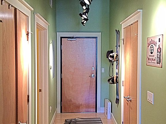 2nd image of 350 E Short St Unit 407