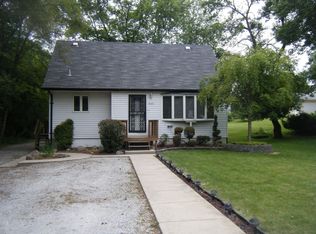 15143 Laporte Ave, Oak Forest, IL 60452