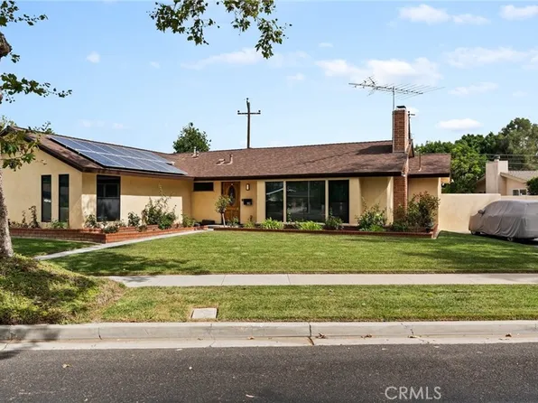 11112 Martha Ann Dr, Los Alamitos, CA 90720