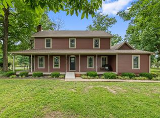 727 Lakeside Dr, Madisonville, KY 42431