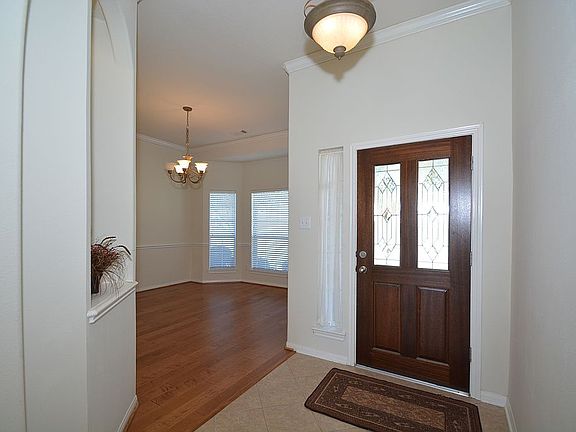 5th image of 3619 Naples Point Ln
