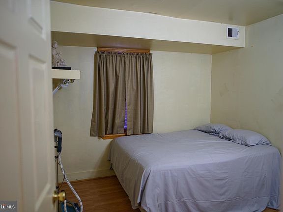 4th image of 1212 Chancellor St Unit A