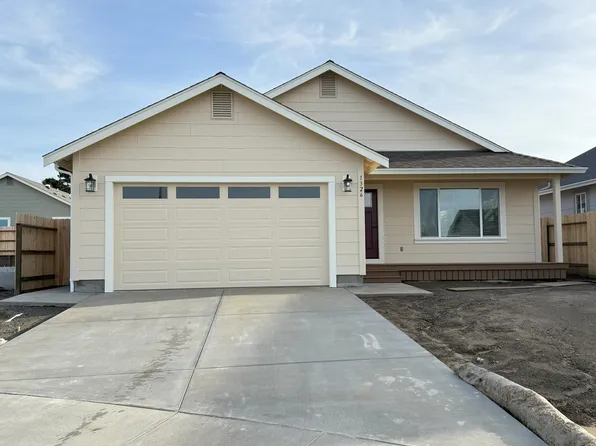 1326 Washington Ave, McKinleyville, CA 95519