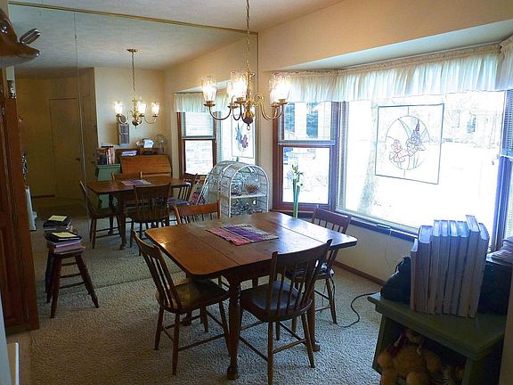 4th image of 52 Skyline Cir NW