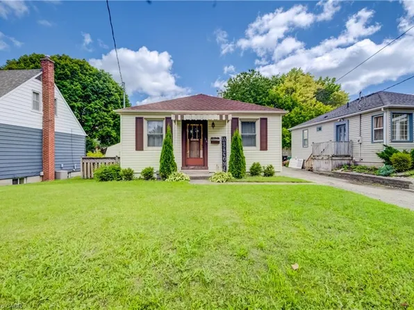 34 Saint Clair Ave, Kitchener, ON N2M 3Z4