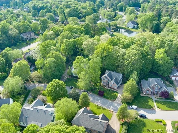 105 Pelican Pl, Yorktown, VA 23692