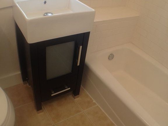 5th image of 525 Hamilton Ave APT D