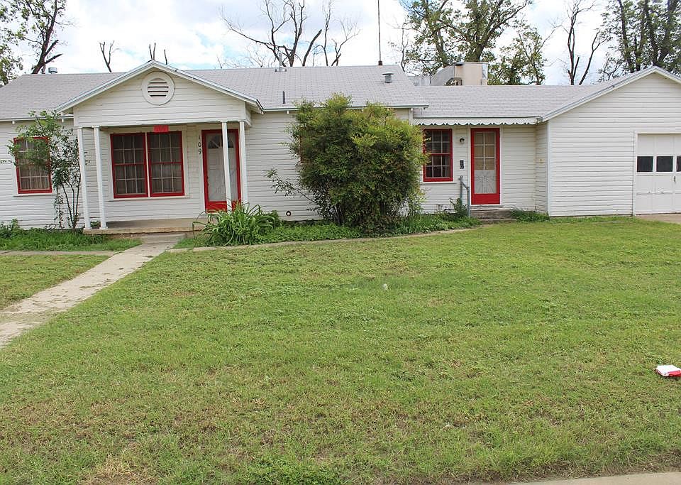 1st image of 101-109 E 19th St