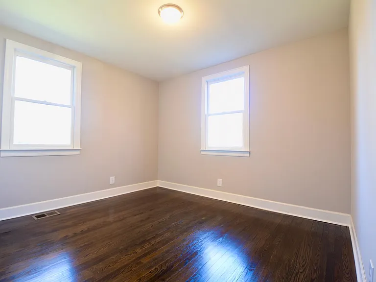 120 Donelsonwood Dr — Photo 8