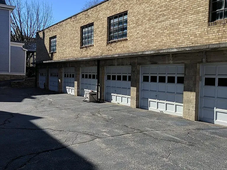 2123 Luray Ave #1 — Photo 9