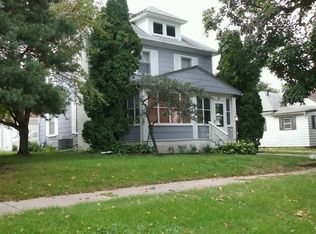 6 N 5th St, Marshalltown, IA 50158