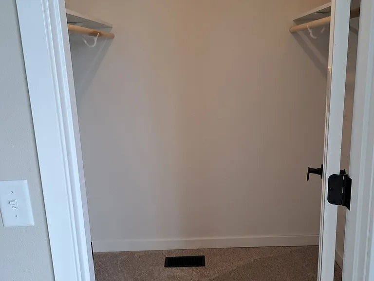 12692 Riley Ave — Photo 6