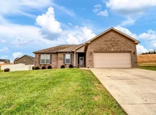 37 Grayson Dr, Morehead, KY 40351