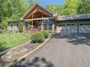 85 Buena Vista Dr, Hayesville, NC 28904